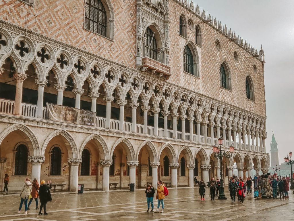 Palazzo Ducale was once the seat of the Venetian Doge. Today it is a beautiful building steeped in style and history.