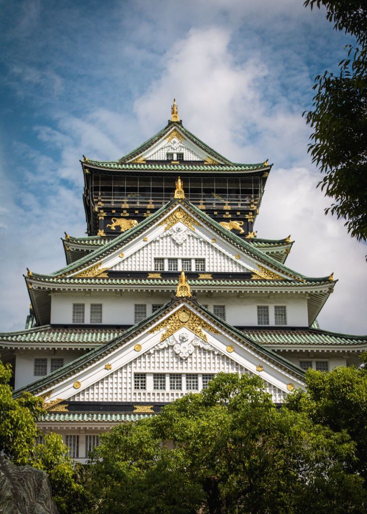 Osaka Castle is one of the most iconic buildings in the city and in Japan as a whole. Its stunning architecture is something you must see while in Osaka.